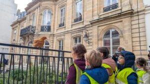Mairie du 9e arrondissement : des poules au cœur de Paris